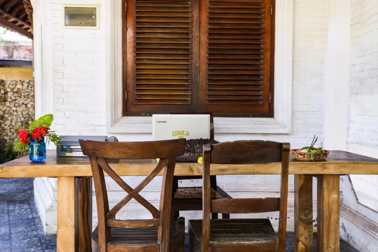 Oyo 90893 Mimpi Bungalows Kuta Lombok Εξωτερικό φωτογραφία