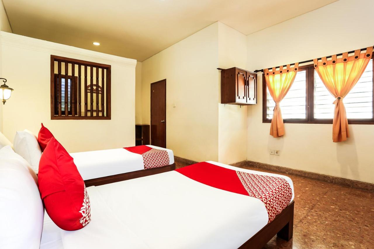 Oyo 90893 Mimpi Bungalows Kuta Lombok Εξωτερικό φωτογραφία
